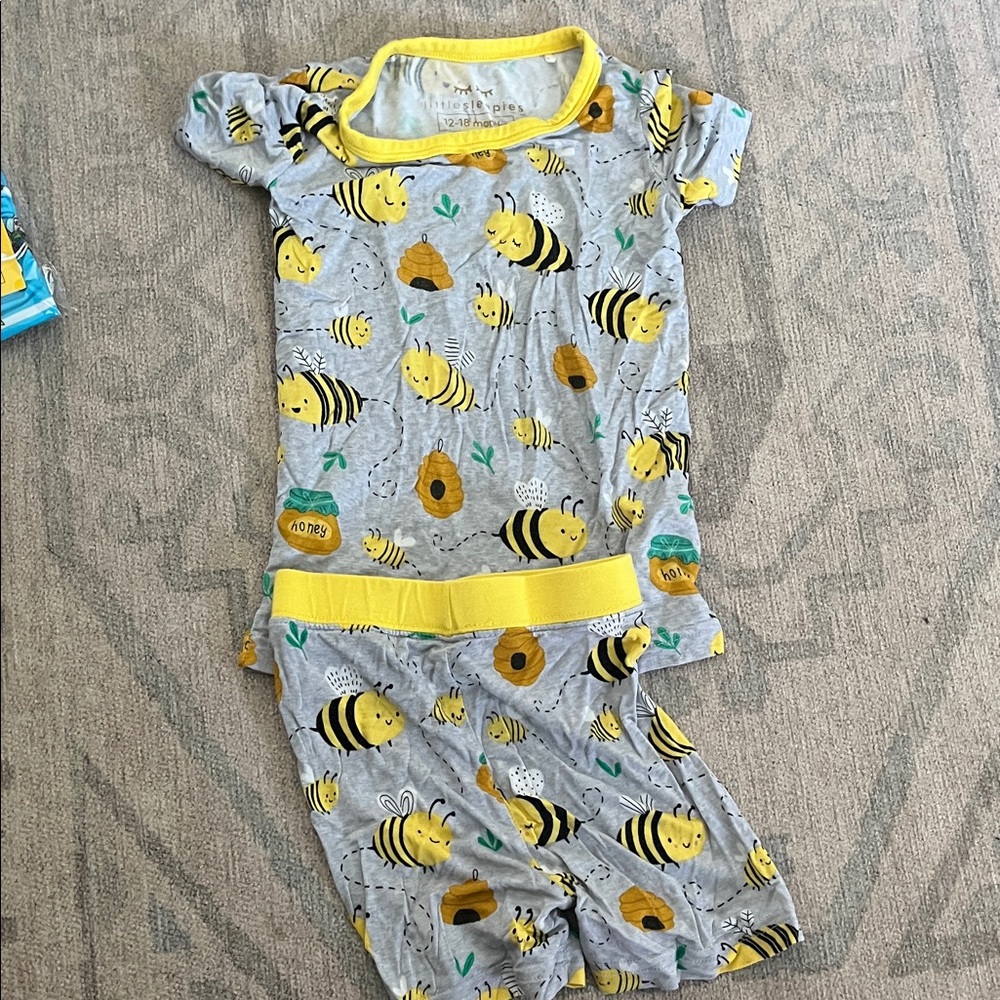 Little Sleepies Bumblebee Pajama Set - Yellow and Gray